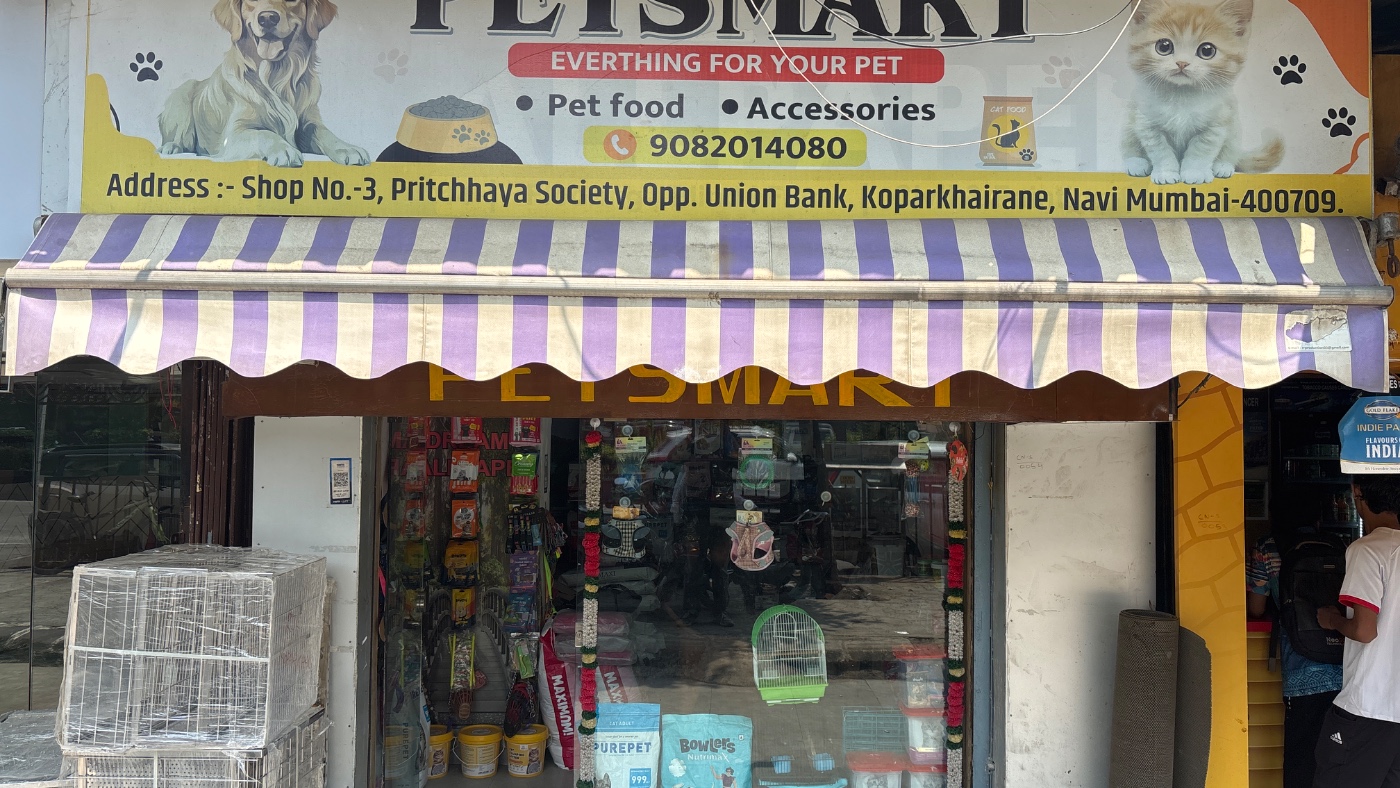 Petsmart shop — pet boarding in Navi Mumbai